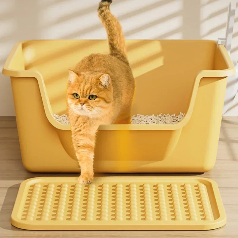 Large Capacity Cat Litter Box Semi-Closed Anti-Splash Design with Sand Leakage Board Easy Clean Pet Toilet for Multi-Cat Homes